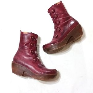 JAFA 671 Hand Made Platform Button Boots
